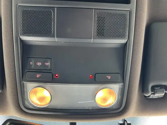 フォルクスワーゲン ゴルフ GTi 岡山県 2011(平23)年 9.1万km 黒 社外ETC/スペアキー/純正アルミホイール/シートヒーター/横滑り防止装置/W＋サイドエアバッグ/カーテンエアバッグ/エアロパーツ【リア】/ローダウン/保証書/取扱説明書