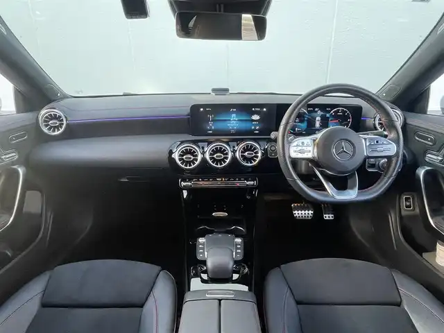 メルセデス・ベンツ ＣＬＡ２００ｄ Sブレーク AMGライン 東京都 2020(令2)年 4.7万km デジタルホワイト 純正ナビ/DTV/USB/Bluetooth/バックカメラ/ハーフレザーシート/シートヒーター/前席パワーシート/LEDヘッドライト/アダプティブクルーズコントロール/ブラインドスポットモニター/レーンキープアシスト/Mercedes me/APP/アンビエントライト/パワーバックドア/スマートキー/純正ドライブレコーダー/ETC2.0