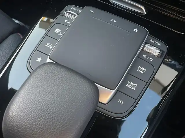 メルセデス・ベンツ ＣＬＡ２００ｄ Sブレーク AMGライン 東京都 2020(令2)年 4.7万km デジタルホワイト 純正ナビ/DTV/USB/Bluetooth/バックカメラ/ハーフレザーシート/シートヒーター/前席パワーシート/LEDヘッドライト/アダプティブクルーズコントロール/ブラインドスポットモニター/レーンキープアシスト/Mercedes me/APP/アンビエントライト/パワーバックドア/スマートキー/純正ドライブレコーダー/ETC2.0