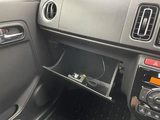 スズキ アルト ワークス 埼玉県 2018(平30)年 4.9万km ピュアホワイトP 社外ナビ/ CD DVD 地デジTV Bluetooth/バックカメラ/レーダーブレーキサポート/パドルシフト/RECAROシート/HIDオートライト/フォグライト/ETC/純正アルミホイール/プッシュスタート/スマートキー