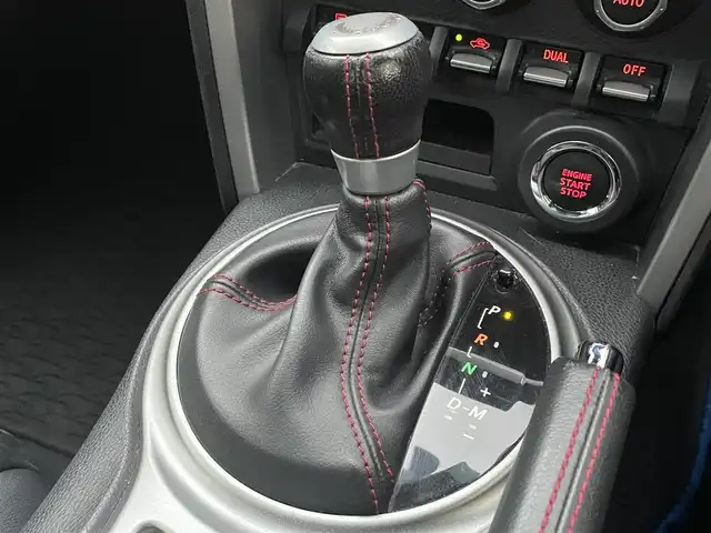 トヨタ ８６ GT リミテッド 岐阜県 2013(平25)年 14.1万km ギャラクシーブルーシリカ (株)IDOMが運営する【じしゃロン多治見店】の自社ローン専用車両になります。こちらは現金またはオートローンご利用時の価格です。自社ローンご希望の方は別途その旨お申付け下さい。/モデリスタフルエアロ/純正１７インチAW/ハーフレザーシート/前席シートヒーター/純正SDナビゲーション/フルセグTV・Bluetooth/バックカメラ/スマートキー２個