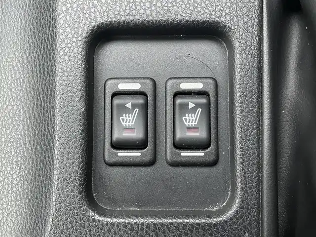 トヨタ ８６ GT リミテッド 岐阜県 2013(平25)年 14.1万km ギャラクシーブルーシリカ (株)IDOMが運営する【じしゃロン多治見店】の自社ローン専用車両になります。こちらは現金またはオートローンご利用時の価格です。自社ローンご希望の方は別途その旨お申付け下さい。/モデリスタフルエアロ/純正１７インチAW/ハーフレザーシート/前席シートヒーター/純正SDナビゲーション/フルセグTV・Bluetooth/バックカメラ/スマートキー２個