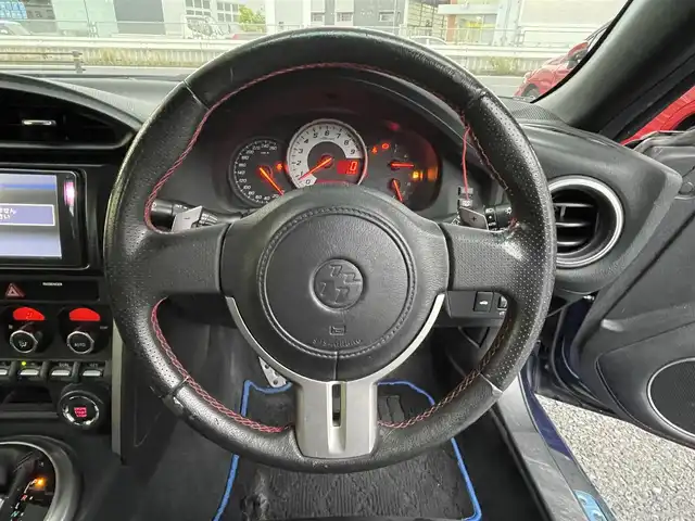 トヨタ ８６ GT リミテッド 岐阜県 2013(平25)年 14.1万km ギャラクシーブルーシリカ (株)IDOMが運営する【じしゃロン多治見店】の自社ローン専用車両になります。こちらは現金またはオートローンご利用時の価格です。自社ローンご希望の方は別途その旨お申付け下さい。/モデリスタフルエアロ/純正１７インチAW/ハーフレザーシート/前席シートヒーター/純正SDナビゲーション/フルセグTV・Bluetooth/バックカメラ/スマートキー２個