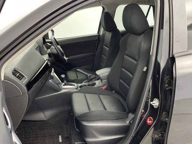 マツダ ＣＸ－５ XD 新潟県 2014(平26)年 9.9万km ジェットブラックマイカ 純正ナビ/バック/サイドカメラ/フルセグTV/ETC/前後ドライブレコーダー/ディーゼルターボ/プッシュスタート/アイドリングストップ/USB接続/アダプティブフロントライティングシステム/リアビークルモニタリングシステム/クルーズコントロール/ステアリングスイッチ/純正フロアマット