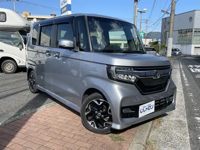 ホンダ Ｎ ＢＯＸ G L ターボ ホンダセンシング 福岡県 2019(平31)年 8万km ルナシルバーM (株)IDOMが運営する【じしゃロン八幡西店】の自社ローン専用車両になります。こちらは現金またはオートローンご利用時の価格です。自社ローンご希望の方は別途その旨お申付け下さい/衝突軽減システム/スマートキー/社外メモリナビ/Bluetooth/フルセグ/バックカメラ/ビルトインETC/両側パワースライドドア/オートライト