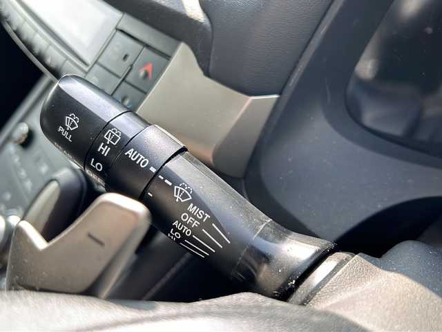 レクサス ＣＴ 200h バージョンC 茨城県 2014(平26)年 8.4万km ホワイトパールクリスタルシャイン 純正ナビ/バックカメラ/ETC/フルセグTV/ヒートシーター/Bluetooth/CD/DVD/USB/サンルーフ/純正フロアマット/パワーシート/レザーシート/シートヒーター/純正アルミホイール/ドアバイザー