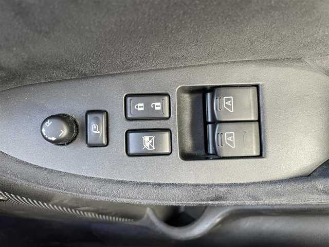 日産 フェアレディ Ｚ バージョンT 青森県 2009(平21)年 9.3万km ブリリアントホワイトパール 純正メモリナビ/AM/FM/CD/DVD/AUX/NISMOエアロ/V6ツインターボ/柿本マフラー/バックカメラ/社外ドライブレコーダー/シートヒーター/ハーフレザーシート/パドルシフト/純正フロアマット/スペアキー/純正AWサマータイヤ/取扱説明書/保証書