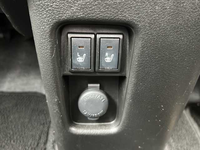 スズキ ハスラー HYBRID G 鹿児島県 2020(令2)年 3.6万km フェニックスレッドパール/ガンメタリック2トーンルーフ 純正ナビ/Bluetooth/DVD/CD/純正アルミホイール15インチ/全方位バックカメラ/オートライト/フルセグ/レーンアシスト/パーキングアシスト/ETC/アイドリングストップ/プッシュスタートボタン/パワーウィンドウ/シートヒーター