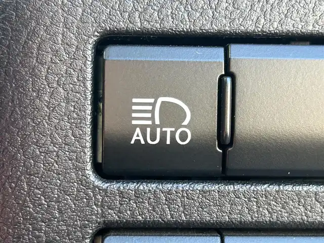 レクサス ＮＸ 300 Iパッケージ 兵庫県 2018(平30)年 6.3万km ソニッククォーツ 純正ナビ/フルセグTV/三眼LEDヘッドライト/BT接続/CD/DVD/MIRACAST/バックカメラ/ETC2.0/ステアリングヒーター/パドルシフト/レーダークルーズコントロール/サンルーフ/パワーシート/シートヒーター/レザーシート/スマートキー/スペアキー/純正フロアマット