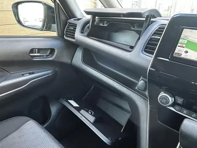 日産 セレナ ハイウェイスター V 福島県 2020(令2)年 2.3万km ブリリアントホワイトパール プロパイロット/インテリジェントFCW（前方衝突予測警報）/インテリジェントLI（車線逸脱防止支援システム）/インテリジェントLDW（車線逸脱警報）/インテリジェントエマージェンシーブレーキ/踏み間違い衝突防止アシスト/標識検知機能/BSW（後側方車両検知警報）/RCTA（後退時車両検知警報）/クルーズコントロール/社外ナビゲーション/型番：AVIC-RW710/【DVD/SD/BT/TV】/アラウンドビューモニター/フリップダウンモニター/両側電動スライドドア/シートバックテーブル/リアドアサンシェード/フロアマット/ドアバイザー