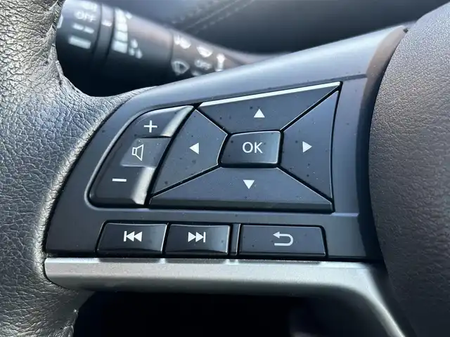 日産 セレナ ハイウェイスター V 福島県 2020(令2)年 2.3万km ブリリアントホワイトパール プロパイロット/インテリジェントFCW（前方衝突予測警報）/インテリジェントLI（車線逸脱防止支援システム）/インテリジェントLDW（車線逸脱警報）/インテリジェントエマージェンシーブレーキ/踏み間違い衝突防止アシスト/標識検知機能/BSW（後側方車両検知警報）/RCTA（後退時車両検知警報）/クルーズコントロール/社外ナビゲーション/型番：AVIC-RW710/【DVD/SD/BT/TV】/アラウンドビューモニター/フリップダウンモニター/両側電動スライドドア/シートバックテーブル/リアドアサンシェード/フロアマット/ドアバイザー