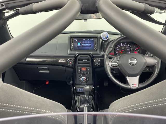 トヨタ コペン GRスポーツ 埼玉県 2021(令3)年 3.7万km 赤 社外７インチディスプレイオーディオ　/バックカメラ　/シートヒーター　/社外マフラー　/前ドラレコ　/ＢＬＩＴＺ製車高調「ＤＳＣ　ＰＬＵＳ」　/前後タワーバー　/ロールバー　/ＥＴＣ/社外エアクリーナー/リアスポイラー/Defi オイルプレスメーター/Defi ターボメーター/Defi 油温計/社外アルミホイール/オートＬＥＤライト　/フォグライト