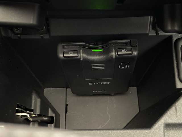 トヨタ コペン GRスポーツ 埼玉県 2021(令3)年 3.7万km 赤 社外７インチディスプレイオーディオ　/バックカメラ　/シートヒーター　/社外マフラー　/前ドラレコ　/ＢＬＩＴＺ製車高調「ＤＳＣ　ＰＬＵＳ」　/前後タワーバー　/ロールバー　/ＥＴＣ/社外エアクリーナー/リアスポイラー/Defi オイルプレスメーター/Defi ターボメーター/Defi 油温計/社外アルミホイール/オートＬＥＤライト　/フォグライト