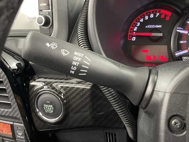 トヨタ コペン GRスポーツ 埼玉県 2021(令3)年 3.7万km 赤 社外７インチディスプレイオーディオ　/バックカメラ　/シートヒーター　/社外マフラー　/前ドラレコ　/ＢＬＩＴＺ製車高調「ＤＳＣ　ＰＬＵＳ」　/前後タワーバー　/ロールバー　/ＥＴＣ/社外エアクリーナー/リアスポイラー/Defi オイルプレスメーター/Defi ターボメーター/Defi 油温計/社外アルミホイール/オートＬＥＤライト　/フォグライト