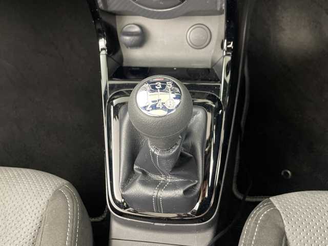 トヨタ コペン GRスポーツ 埼玉県 2021(令3)年 3.7万km 赤 社外７インチディスプレイオーディオ　/バックカメラ　/シートヒーター　/社外マフラー　/前ドラレコ　/ＢＬＩＴＺ製車高調「ＤＳＣ　ＰＬＵＳ」　/前後タワーバー　/ロールバー　/ＥＴＣ/社外エアクリーナー/リアスポイラー/Defi オイルプレスメーター/Defi ターボメーター/Defi 油温計/社外アルミホイール/オートＬＥＤライト　/フォグライト