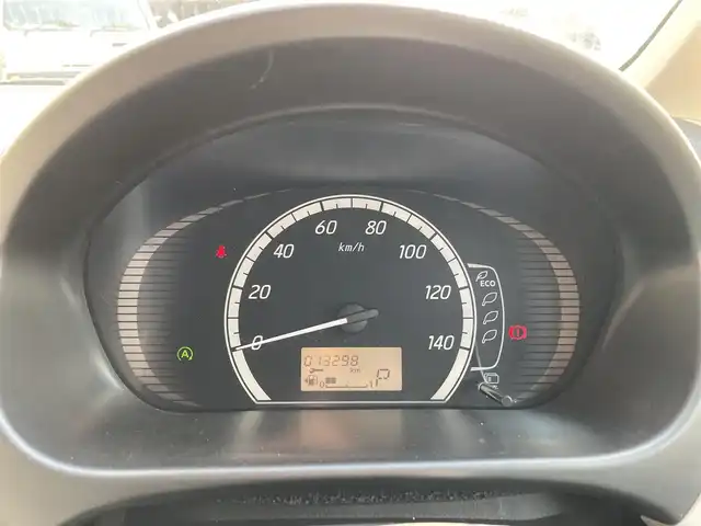 三菱 ｅＫワゴン M e－アシスト 大分県 2015(平27)年 1.4万km ホワイト 衝突被害軽減ブレーキ/社外フロアマット/社外ドラレコ/5月3日から5月7日までお休みの為、書類発送及び車両搬出は5月8日以降になります。