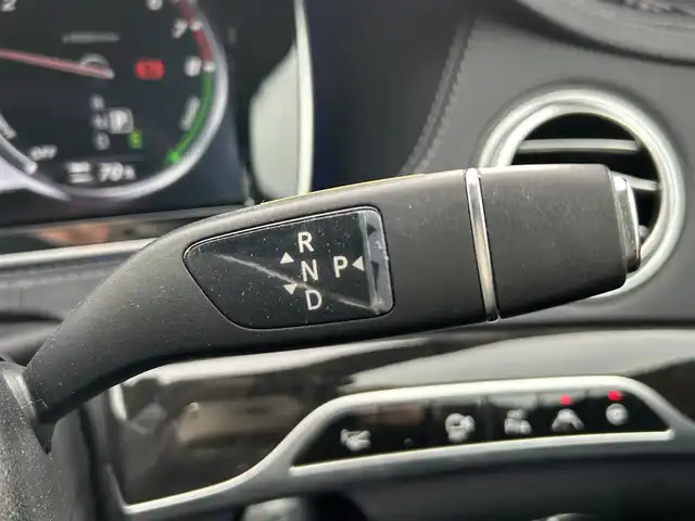 メルセデス・ベンツ Ｓ４００ ハイブリッド エクスクルーシブ 愛媛県 2016(平28)年 4.6万km 白 純正ナビ　/全周囲カメラ　/ブルメスターオーディオ　/純正ドライブレコーダー　/D/N席パワーシート・シートメモリー機能　/D/N席シートベンチレーション/D/N席マッサージ機能付/全席シートヒーター/ヘッドアップディスプレイ　/クルーズコントロール　/電動トランクリッド　/サンルーフ/衝突被害軽減装置/車線逸脱防止装置/スペアキー1本/電動チルト＆テレスコピック機構/現状サマー(純正AW)(245/45/R19)/DUNLOP SP SPORT MAXX
