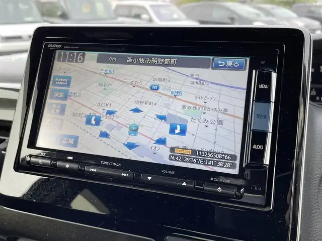 ホンダ Ｎ ＢＯＸ カスタム G L ホンダセンシング 道央・札幌 2019(平31)年 10.2万km プラチナホワイトパール ４WD/純正メモリナビ（CD/DVD/FM/AM/SD/BT)/フルセグ（走行中視聴可能）/バックカメラ/ウィンカーミラー/クルーズコントロール/ドアバイザー/プッシュスタート/片側パワースライドドア/ビルトインETC/オートライト/フォグランプ/前席シートヒーター/コーナーセンサー（前）/ステアリングスイッチ/ベンチシート/フルフラットシート/チップアップシート/レーンキープアシスト/衝突軽減ブレーキ/横滑り防止装置/サイドエアバッグ/カーテンエアバッグ