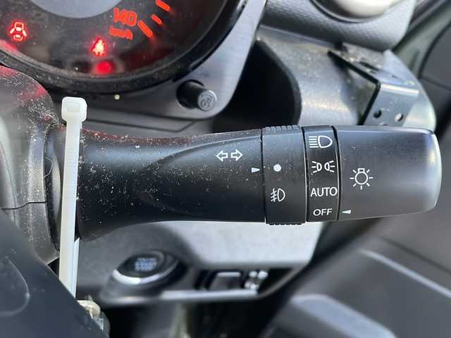スズキ ジムニー XC 新潟県 2018(平30)年 5.2万km ジャングルグリーン 純正ディスプレイオーディオ/Bluetooth接続/DVD・CD再生/ミュージックプレイヤー接続可能/4WD/クルーズコントロール/レーンキープ/衝突軽減ブレーキ/盗難防止装置/レザー調シートカバー/ミラーヒーター/シートヒーター/ドアバイザー/ルーフレール/背面タイヤ/純正フロアマット/ＬＥＤヘッドライト/ウインカーミラー/ＵＳＢ入力端子