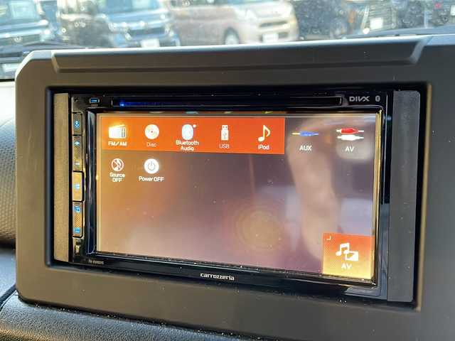 スズキ ジムニー XC 新潟県 2018(平30)年 5.2万km ジャングルグリーン 純正ディスプレイオーディオ/Bluetooth接続/DVD・CD再生/ミュージックプレイヤー接続可能/4WD/クルーズコントロール/レーンキープ/衝突軽減ブレーキ/盗難防止装置/レザー調シートカバー/ミラーヒーター/シートヒーター/ドアバイザー/ルーフレール/背面タイヤ/純正フロアマット/ＬＥＤヘッドライト/ウインカーミラー/ＵＳＢ入力端子