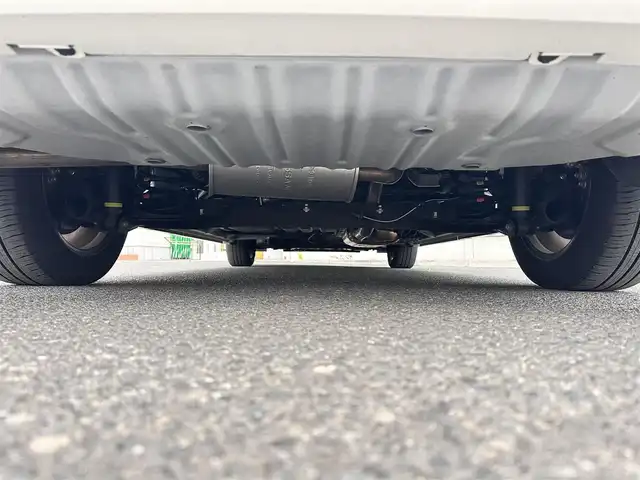 日産 セレナ ハイウェイスター V 宮城県 2021(令3)年 1.2万km ブリリアントホワイトパール 2トーン セーフティパックA/・SRSエアバッグ（サイド/カーテン）/・インテリジェントアラウンドビューモニター/・インテリジェントルームミラー/・ふらつき警報/・ヒーター付ドアミラー/リアオートエアコン/3列目ヒーターダクト/防水シート/＝＝＝/プロパイロット/インテリジェントエマージェンシーブレーキ/踏み間違い衝突防止アシスト/車線逸脱警報/車線逸脱防止支援システム/後側方車両検知警報/後退時車両検知警報/後側方衝突防止支援システム/前方衝突予測警報/コーナーセンサー/純正10インチナビ/・CD/DVD/・Bluetooth/・フルセグTV/ビルトインETC/ドライブレコーダー/ハンズフリーパワースライドドア（両側）/革巻きステアリング/電動パーキングブレーキ/ブレーキホールド/アダプティブLEDヘッドランプ/フォグランプ/オートライト/スマートキー＆プッシュスタート/電動格納ミラー/純正16インチAW/純正ドアバイザー/純正フロアマット/W/サイド/カーテンエアバッグ