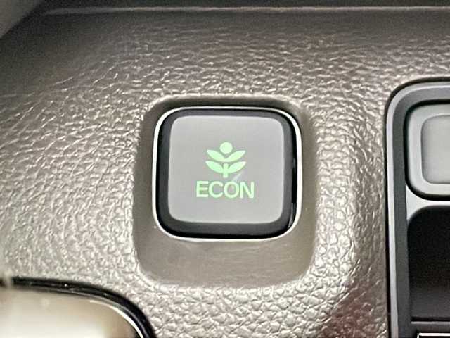 ホンダ Ｎ ＷＧＮ L ホンダセンシング 山形県 2020(令2)年 5.2万km プレミアムアイボリーパールⅡ Honda SENSING	/・衝突軽減ブレーキ（ＣＭＢＳ）	/・路外逸脱抑制機能	/・先行車発進お知らせ機能	/・アダプティブクルーズコントロール（ＡＣＣ）	/・車線維持支援システム（ＬＫＡＳ）	/・標識認識機能	/・誤発進抑制機能 	/・近距離衝突軽減ブレーキ/純正ナビ（フルセグ.CD.DVD.Bluetooth）/バックカメラ/運転席シートヒーター/USB/ETC/電子制御パーキングブレーキ/ブレーキホールド/LEDヘッドライト/純正フロアマット/プッシュスタート/スマートキー/プラズマクラスター