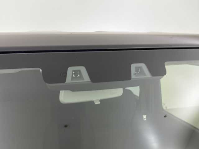 スズキ ジムニー ノマド FC 熊本県 2025(令7)年 0.1千km 黒 2/4WD切り替え/デュアルカメラブレーキサポート/先行車発進お知らせ/標識認識機能/アダプティブクルーズコントロール/車線逸脱警報機能/ふらつき警報機能/前席シートヒーター/コーナーセンサー/アイドリングストップ/電動格納ミラー/ミラウィンカー/ミラーヒーター/フロントフォグランプ/取り扱い説明書/保証書/・カラーコードWB3