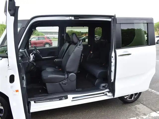 ダイハツ タント カスタム X 福岡県 2023(令5)年 1.3万km シャイニングホワイトパール ワンオーナー/社外メモリナビ/フルセグTV・BT・CD・DVD・FM・AM/全方位カメラ/スマートアシスト/オートハイビーム/クリアランスソナー/純正LEDヘッドライト/両側パワースライドドア/ステアリングスイッチ/電動パーキングブレーキ/ブレーキホールド/保証書・取説・スペアキー