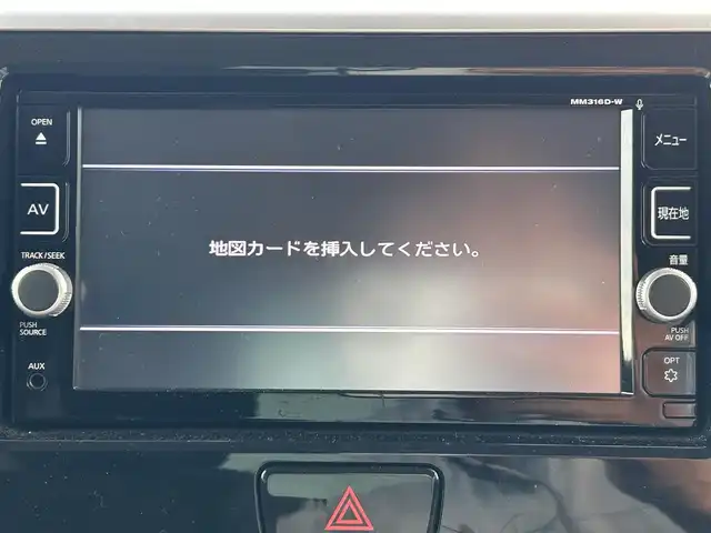 日産 デイズ ルークス ハイウェイスターX 和歌山県 2017(平29)年 3万km チタニウムグレーメタリック 純正ナビ（MM316D-W）/(AM/FM/CD/DVD/Bluetooth)/全方位カメラ/衝突軽減ブレーキ/横滑り防止機能/アイドリングストップ/オートライト/オートマチックハイビーム/ETC/ドライブレコーダー/スマートキー/プッシュスタート/ステアリングリモコン/純正AW