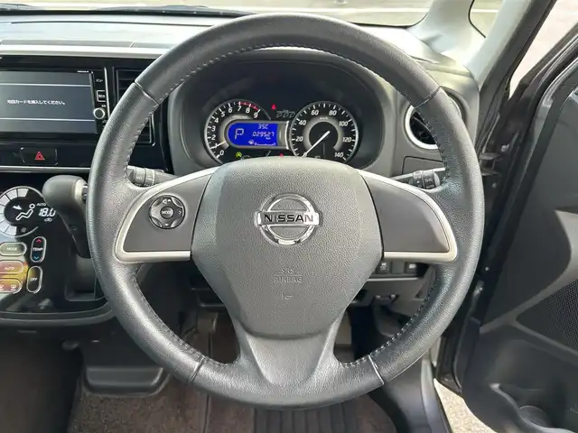 日産 デイズ ルークス ハイウェイスターX 和歌山県 2017(平29)年 3万km チタニウムグレーメタリック 純正ナビ（MM316D-W）/(AM/FM/CD/DVD/Bluetooth)/全方位カメラ/衝突軽減ブレーキ/横滑り防止機能/アイドリングストップ/オートライト/オートマチックハイビーム/ETC/ドライブレコーダー/スマートキー/プッシュスタート/ステアリングリモコン/純正AW