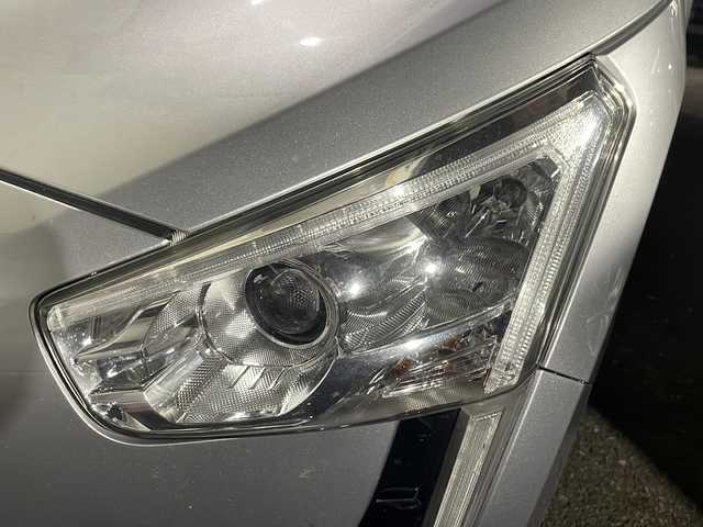 ダイハツ コペン ローブ 茨城県 2017(平29)年 11.3万km ブライトシルバーメタリック (株)IDOMが運営する【じしゃロン水戸店】の自社ローン専用車両になりますこちらは現金またはオートローンご利用時の価格です。自社ローンご希望の方は別途その旨お申付け下さい/純正ナビ(FC、M、AM、フルセグTV、SD/DVD、CD、BT)/バックカメラ/純正フロアマット/プッシュスタート/スマートキー/アイドリングストップ/横滑り防止/ETC/LEDヘッドライト