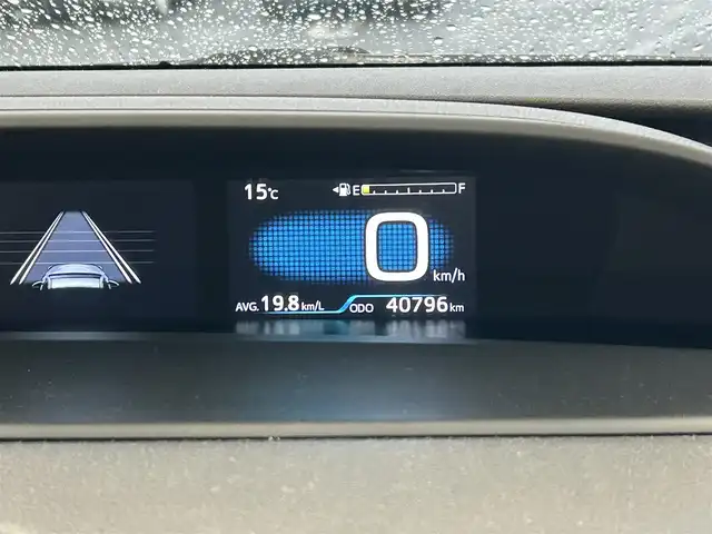 トヨタ プリウス Sセーフティプラス 宮城県 2018(平30)年 4.1万km シルバーM /ワンオーナー//純正メモリナビ//CD/DVD/SD/BT/フルセグテレビ//バックカメラ//パークアシスト//レーダークルーズコントロール//プリクラッシュセーフティ//レーンディパーチャーアラート//ビルトインETC//LEDヘッドライト/オートハイビーム//AC100V//スマートキーx2//社外15インチアルミ夏タイヤ積み込み（溝無し）