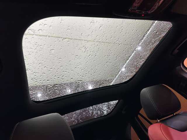 メルセデス・ベンツ ＧＬＡ２００ｄ 4マチック AMGライン 千葉県 2020(令2)年 5.9万km イリジウムシルバー パノラマSR　/AMGレザーEXC　/アドバンスドパッケージ　/HUD　/純正ナビ　/360°カメラ　/ACC　/BSM　/シートヒーター　/パワーシート　/LEDヘッドライト　/オートライト　/電動リアゲート　/パーキングアシスト　/ETC