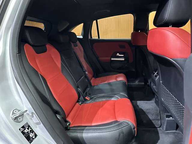 メルセデス・ベンツ ＧＬＡ２００ｄ 4マチック AMGライン 千葉県 2020(令2)年 5.9万km イリジウムシルバー パノラマSR　/AMGレザーEXC　/アドバンスドパッケージ　/HUD　/純正ナビ　/360°カメラ　/ACC　/BSM　/シートヒーター　/パワーシート　/LEDヘッドライト　/オートライト　/電動リアゲート　/パーキングアシスト　/ETC