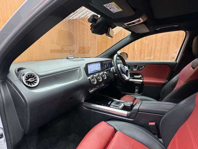 メルセデス・ベンツ ＧＬＡ２００ｄ 4マチック AMGライン 千葉県 2020(令2)年 5.9万km イリジウムシルバー パノラマSR　/AMGレザーEXC　/アドバンスドパッケージ　/HUD　/純正ナビ　/360°カメラ　/ACC　/BSM　/シートヒーター　/パワーシート　/LEDヘッドライト　/オートライト　/電動リアゲート　/パーキングアシスト　/ETC