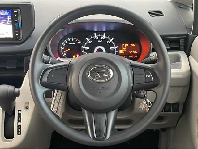 ダイハツ ムーヴ L SAⅡ 茨城県 2017(平29)年 0.5万km ブライトシルバーメタリック ワンオーナー/純正ナビ/　　【フルセグ、BT、CD、DVD】/衝突被害軽減システム/横滑り防止装置/アイドリングストップ/純正フロアマット