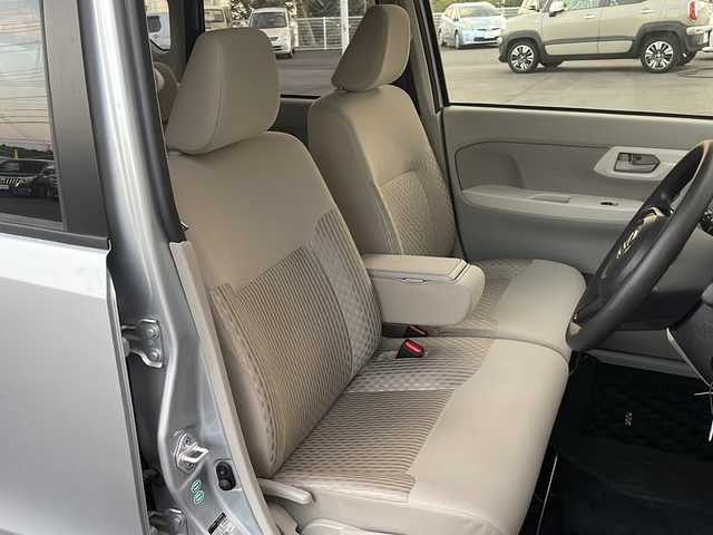 ダイハツ ムーヴ L SAⅡ 茨城県 2017(平29)年 0.5万km ブライトシルバーメタリック ワンオーナー/純正ナビ/　　【フルセグ、BT、CD、DVD】/衝突被害軽減システム/横滑り防止装置/アイドリングストップ/純正フロアマット