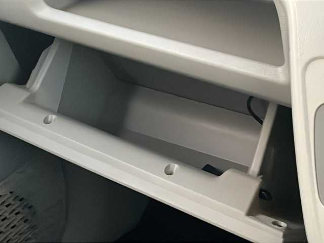 ダイハツ ムーヴ L SAⅡ 茨城県 2017(平29)年 0.5万km ブライトシルバーメタリック ワンオーナー/純正ナビ/　　【フルセグ、BT、CD、DVD】/衝突被害軽減システム/横滑り防止装置/アイドリングストップ/純正フロアマット