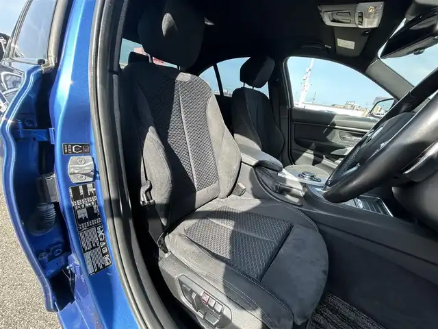 ＢＭＷ ３２０ｉ xDrive Mスポーツ 石川県 2015(平27)年 2.9万km 青 4WD/インテリジェントセーフティ/純正ナビ/　Bluetooth・AM/FM・CD・DVD・USB・AUX/バックカメラ/ルームミラーETC/アダプティブクルーズコントロール/パワーシート（D+N席）/シートメモリー/パドルシフト/横滑り防止装置/盗難防止装置/純正アルミホイール/スマートキー