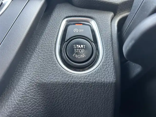 ＢＭＷ ３２０ｉ xDrive Mスポーツ 石川県 2015(平27)年 2.9万km 青 4WD/インテリジェントセーフティ/純正ナビ/　Bluetooth・AM/FM・CD・DVD・USB・AUX/バックカメラ/ルームミラーETC/アダプティブクルーズコントロール/パワーシート（D+N席）/シートメモリー/パドルシフト/横滑り防止装置/盗難防止装置/純正アルミホイール/スマートキー