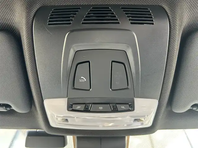 ＢＭＷ ３２０ｉ xDrive Mスポーツ 石川県 2015(平27)年 2.9万km 青 4WD/インテリジェントセーフティ/純正ナビ/　Bluetooth・AM/FM・CD・DVD・USB・AUX/バックカメラ/ルームミラーETC/アダプティブクルーズコントロール/パワーシート（D+N席）/シートメモリー/パドルシフト/横滑り防止装置/盗難防止装置/純正アルミホイール/スマートキー