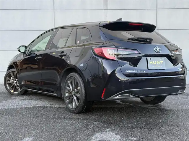 トヨタ カローラツーリング ハイブリッド ダブルバイビー 千葉県 2020(令2)年 4.5万km スパークリングブラックパールクリスタルシャイン 純正ディスプレイオーディオ/バックカメラ/クルーズコントロール/前席シートヒーター/ビルトインETC/ハンドルヒーター/ステアリングスイッチ/ハーフレザーシート/プッシュスタート/スマートキー/AC100V/コーナーセンサー/衝突被害軽減ブレーキ/レーンキープアシスト