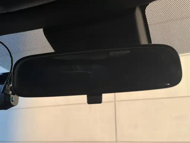 トヨタ カローラツーリング ハイブリッド ダブルバイビー 千葉県 2020(令2)年 4.5万km スパークリングブラックパールクリスタルシャイン 純正ディスプレイオーディオ/バックカメラ/クルーズコントロール/前席シートヒーター/ビルトインETC/ハンドルヒーター/ステアリングスイッチ/ハーフレザーシート/プッシュスタート/スマートキー/AC100V/コーナーセンサー/衝突被害軽減ブレーキ/レーンキープアシスト