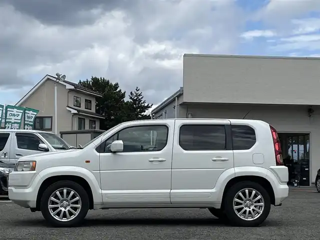 ホンダ クロスロード 18L Xパッケージ 宮城県 2007(平19)年 9.7万km プレミアムホワイトパール 純正ＨＤＤナビ/３列シート/バックカメラ/オートライト/スペアキー/ＤＶＤ／ＡＭ／ＦＭ