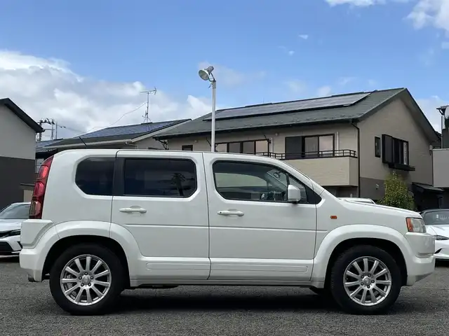 ホンダ クロスロード 18L Xパッケージ 宮城県 2007(平19)年 9.7万km プレミアムホワイトパール 純正ＨＤＤナビ/３列シート/バックカメラ/オートライト/スペアキー/ＤＶＤ／ＡＭ／ＦＭ