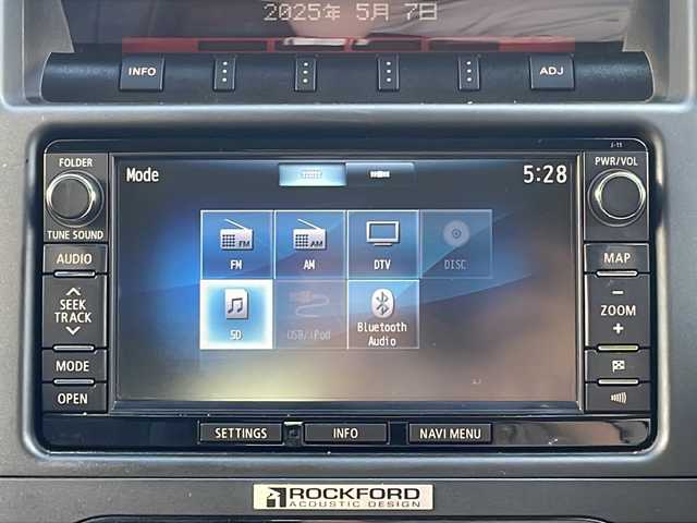 三菱 パジェロ ロング スーパーエクシード 福岡県 2013(平25)年 18.3万km ウォームホワイトパール ワンオーナー/前席パワーシート　/前席シートヒーター/ＥＴＣ　/クルーズコントロール/前後ドライブレコーダー　/純正ナビ（Ｂｌｕｅｔｏｏｔｈ・ラジオ・ＤＩＳＣ）　/インナードアハンドルランプ　/トランスファーシフトレバー/誤発進防止システム/純正18インチアルミホイール/パワーステアリング/パワーウィンドウ/キセノンランプ/横滑り防止装置/盗難防止装置/保証書/取扱説明書/スペアキー/リモコンキー
