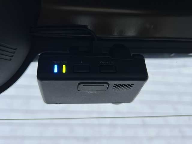 スズキ ワゴンＲ スティングレー HYBRID X 山形県 2019(令1)年 0.4万km ブレイブカーキP スズキセーフティサポート/・デュアルセンサーブレーキサポート/・車線逸脱抑制制御機能/・車線逸脱警報機能/・横滑り防止装置（ＥＳＰ）/ヘッドアップディスプレイ/DOP9インチナビ/CD.DVD.BT.SD.USB/フルセグ/ドライブレコーダー前後/シートヒーター/LEDヘッドライト/LEDフォグランプ/プッシュスタート/スマートキー