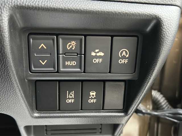 スズキ ワゴンＲ スティングレー HYBRID X 山形県 2019(令1)年 0.4万km ブレイブカーキP スズキセーフティサポート/・デュアルセンサーブレーキサポート/・車線逸脱抑制制御機能/・車線逸脱警報機能/・横滑り防止装置（ＥＳＰ）/ヘッドアップディスプレイ/DOP9インチナビ/CD.DVD.BT.SD.USB/フルセグ/ドライブレコーダー前後/シートヒーター/LEDヘッドライト/LEDフォグランプ/プッシュスタート/スマートキー