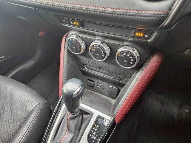 マツダ ＣＸ－３ XD Lパッケージ 岩手県 2017(平29)年 14.6万km スノーフレイクホワイトパールマイカ レザーシート/ＢＯＳＥサウンド/前席シートヒーター/Ｄ席パワーシート/ステアリングヒーター/純正エンジンスターター/シートメモリー/マツダコネクト/ＣＤ／ＤＶＤ／ＢＴ／フルセグ/Ｂカメラ/クルコン/保証書/取扱説明書/スペアキー