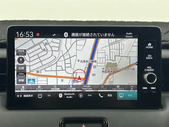 ホンダ ヴェゼル ハイブリッド e:HEV Z 大阪府 2021(令3)年 6.6万km プラチナホワイトパール Honda CONNECTディスプレー/・バックカメラ/・フルセグテレビ/・AM/FM/・Bluetooth/・スマートフォン連携（AppleCarPlay/AndroidAuto）/ワイヤレス充電器/ブラインドスポットインフォメーション/後退出庫サポート/Honda SENSING/・衝突被害軽減ブレーキ/・誤発進抑制機能/・後方誤発進抑制機能/・近距離衝突軽減ブレーキ/・歩行者事故低減ステアリング/・路外逸脱抑制機能/・渋滞追従機能付きアダプティブクルーズコントロール/・車線維持支援システム/・先行車発進お知らせ機能/・標識認識機能/・オートハイビーム/・パーキングセンサーシステム/LEDアクティブコーナリングライト/車両接近通報装置/アジャイルハンドリングアシスト/ヒルディセントコントロール/電動パーキング/オートホールド/パワーバックドア/ドライブモードスイッチ（NORMALモード/SPORTモード/ECONモード）/フルオートエアコン（左右独立温度コントロール式）/本革ステアリング/・ステアリングスイッチ/USB接続（前2つ/後ろ2つ）